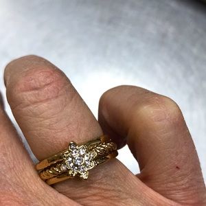 New Avon Symbolic Ring Set Trio